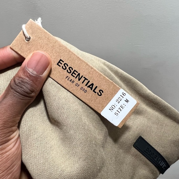 Essentials Hoodie Desert Taupe - Picture 2 of 2